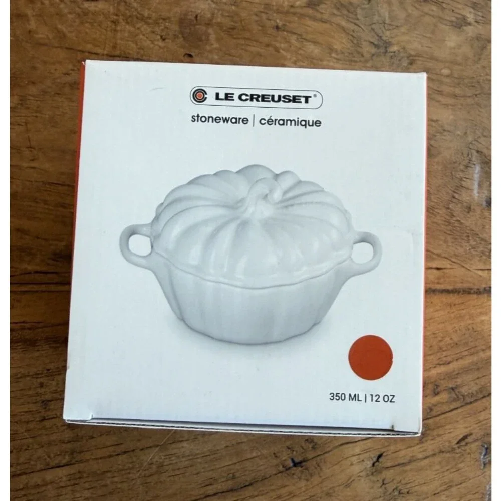 Le Creuset Stoneware Figural Pumpkin Mini Cocotte 12 oz 350 ml Persimmon NEW